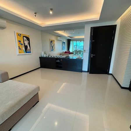 Modern 2-Bedroom Condo In Kamala Near The Beach Екстер'єр фото