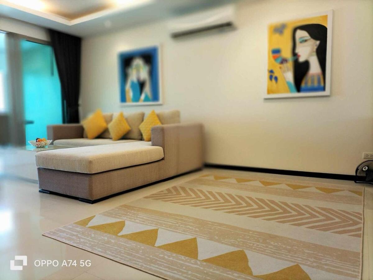 Modern 2-Bedroom Condo In Kamala Near The Beach Екстер'єр фото