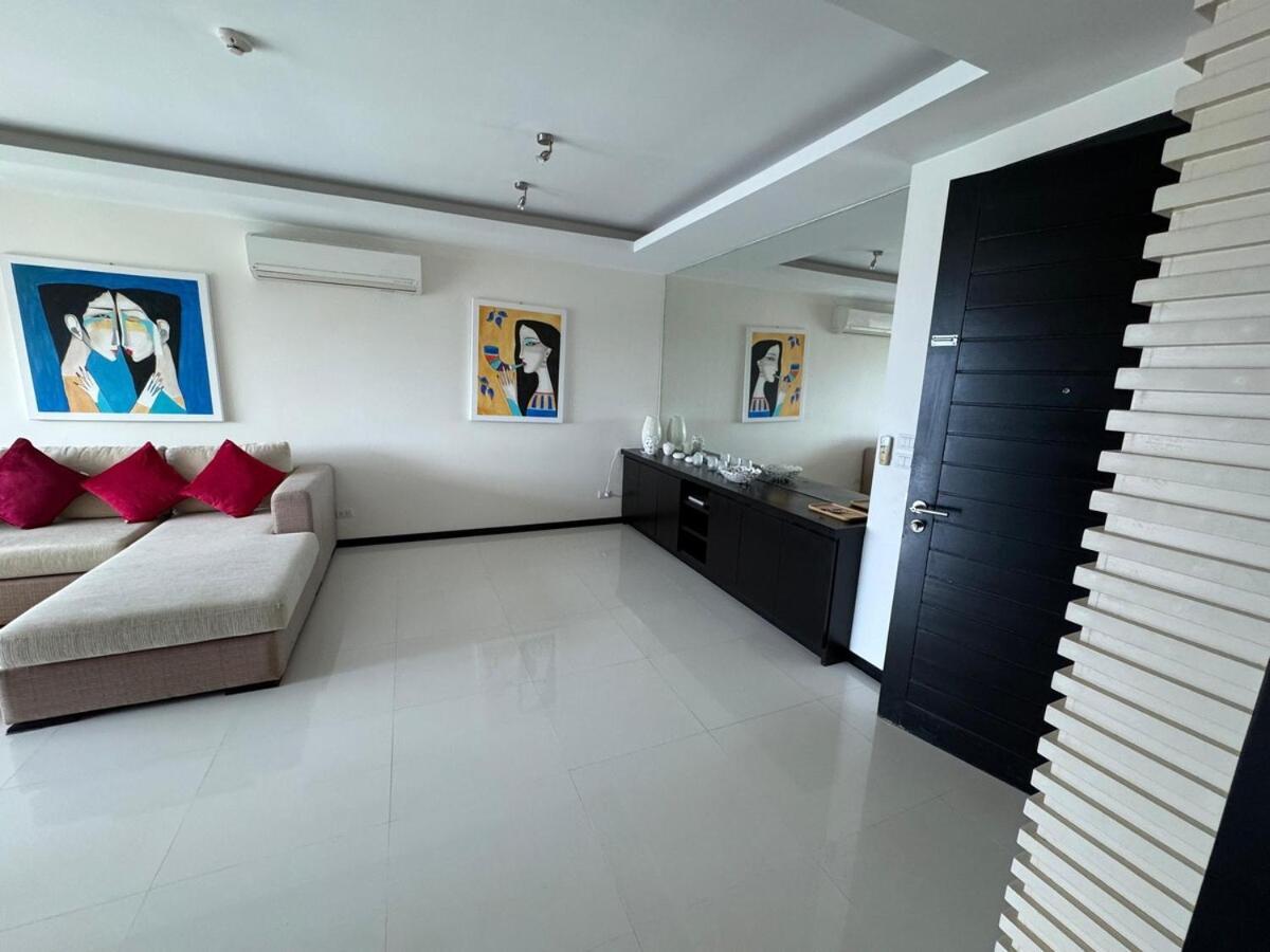 Modern 2-Bedroom Condo In Kamala Near The Beach Екстер'єр фото