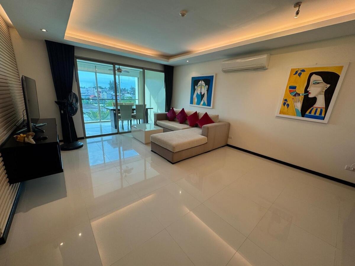 Modern 2-Bedroom Condo In Kamala Near The Beach Екстер'єр фото