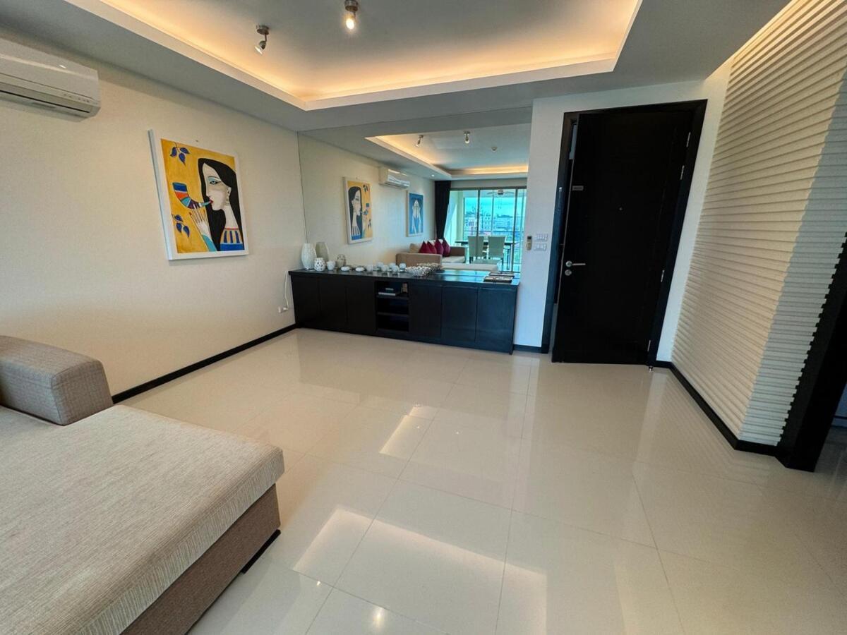 Modern 2-Bedroom Condo In Kamala Near The Beach Екстер'єр фото