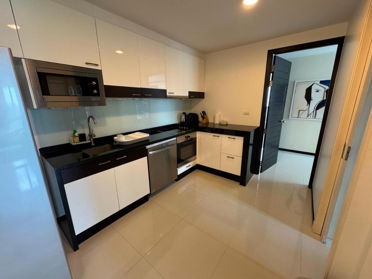 Modern 2-Bedroom Condo In Kamala Near The Beach Екстер'єр фото