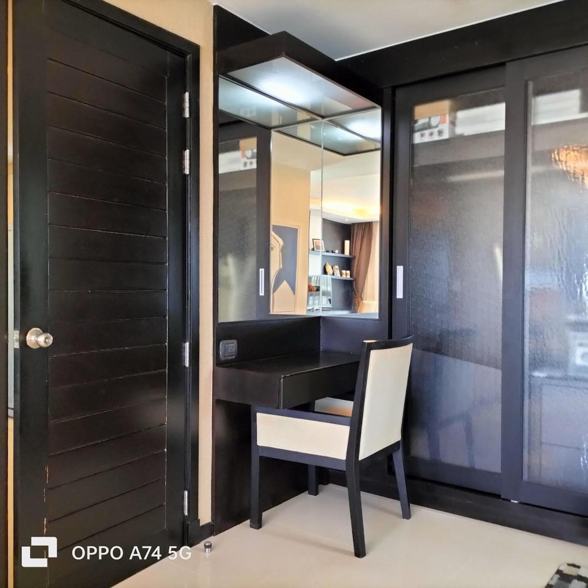 Modern 2-Bedroom Condo In Kamala Near The Beach Екстер'єр фото